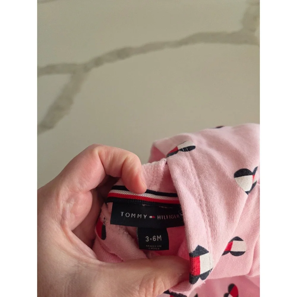 Tommy hilfigier baby girl set 3-6 mos